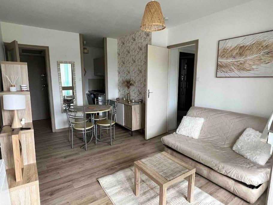 Appartement A 100 M De La Plage St Hilaire De Riez Les Becs Saint-Hilaire-de-Riez Ngoại thất bức ảnh
